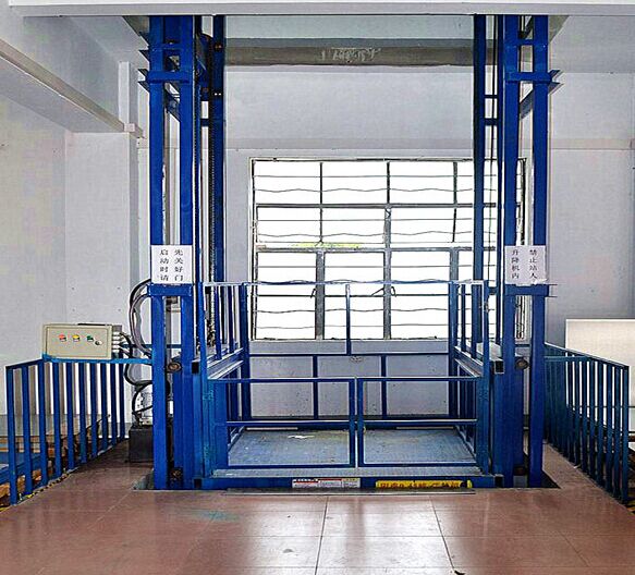 導(dǎo)軌式升降機操作的注意事項(圖1) 20201012093848862.jpg