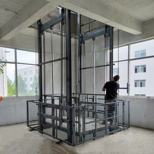 導(dǎo)軌式升降貨梯的優(yōu)勢(圖1) \