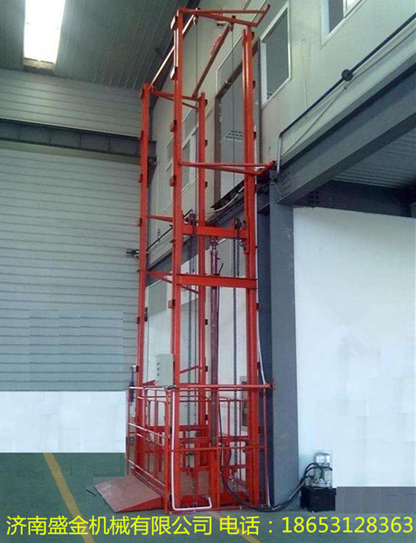 使用防爆導(dǎo)軌式升降機(jī)的好處 發(fā)布時(shí)間:2017-11-11 16:13:40 來(lái)源:濟(jì)南盛金升降平臺(tái)機(jī)械有限公司 點(diǎn)擊:49 使用防爆導(dǎo)軌升降機(jī)的好處 從近幾年的防爆導(dǎo)軌式升降(圖1) \